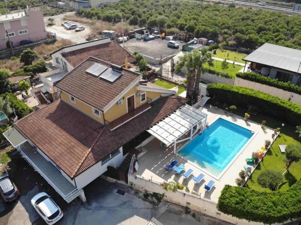 B&B Vittoria House Carlentini Ngoại thất bức ảnh